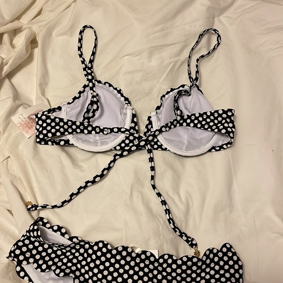 Black and white polka dot bikini - Picture 5 of 7
